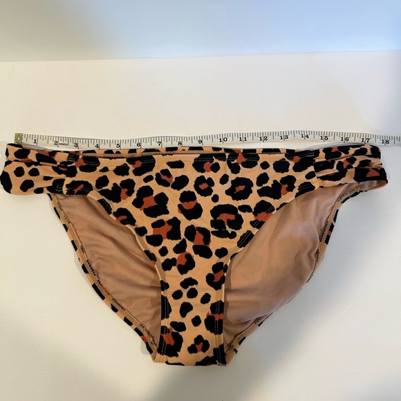 Xhilaration leopard print bikini bottom XL NWT - Picture 2 of 6